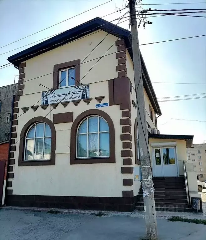 Торговая площадь в Самарская область, Кинель ул. 27-го Партсъезда, 2А ... - Фото 1