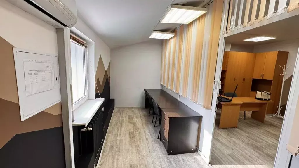 Офис в Удмуртия, Ижевск Авангардная ул., 11 (30 м) - Фото 2