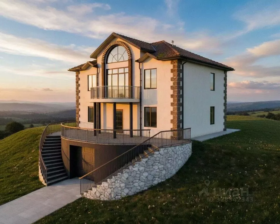 Коттедж в Ленинградская область, Ломоносовский район, Лебяженское ... - Фото 1