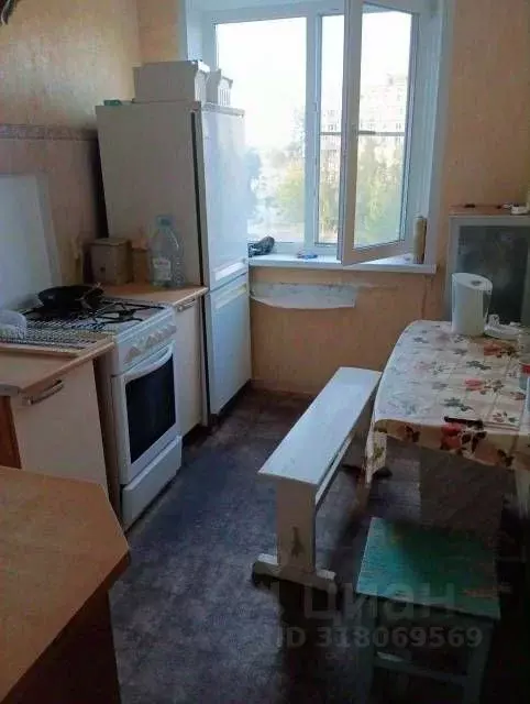1-к кв. Нижегородская область, Нижний Новгород ул. Героев космоса, 26 ... - Фото 0
