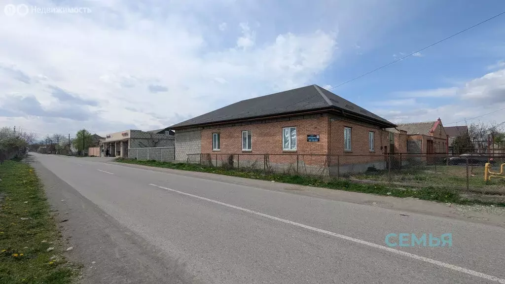 Дом в Беслан, Хумалагская улица, 26 (110 м) - Фото 1