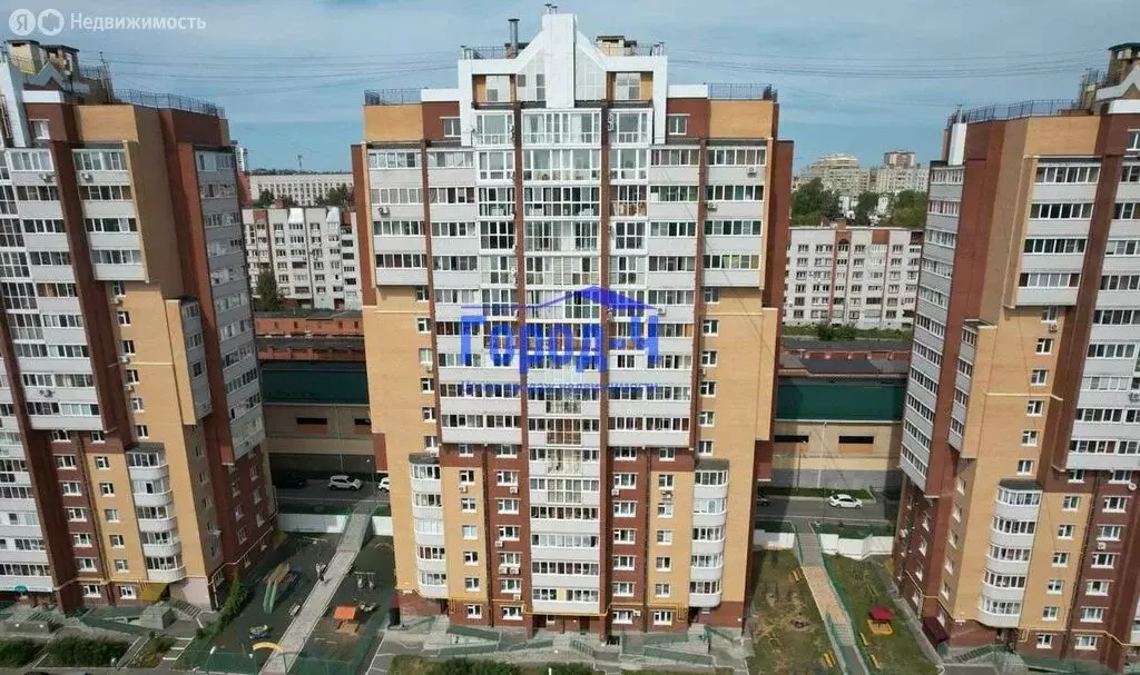 1-комнатная квартира: Чебоксары, улица Бориса Семёновича Маркова, 8к2 ... - Фото 1