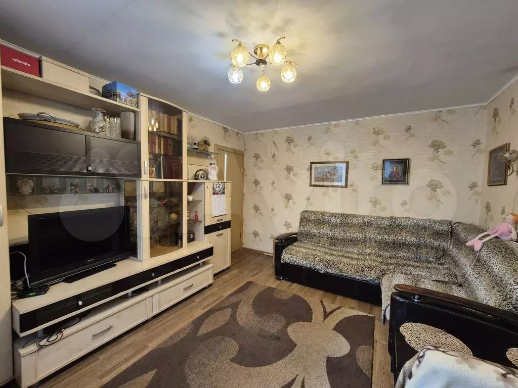 2-к. квартира, 43 м, 1/5 эт. - Фото 0