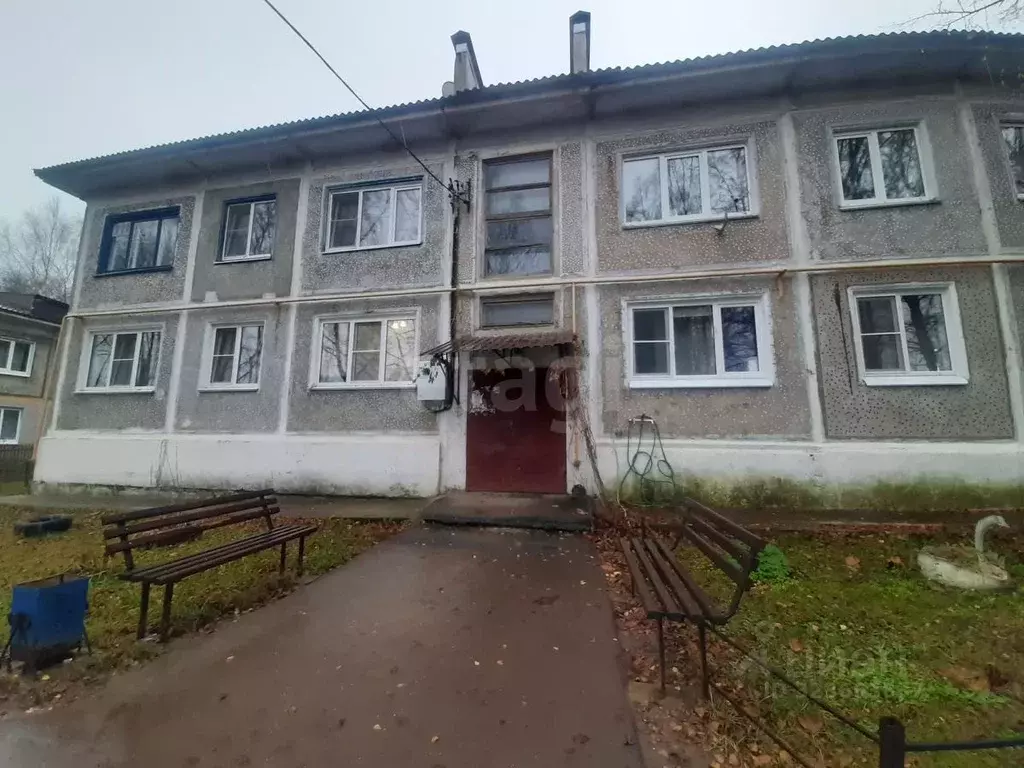 4-к кв. Калужская область, Малоярославецкий муниципальный округ, с. ... - Фото 1