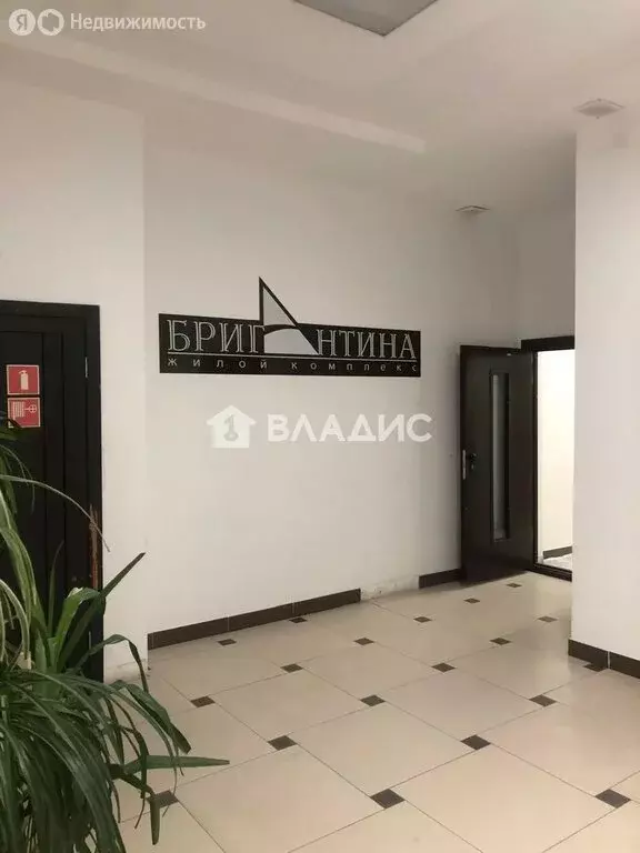 2-комнатная квартира: Владивосток, улица Толстого, 40А (50.6 м) - Фото 1