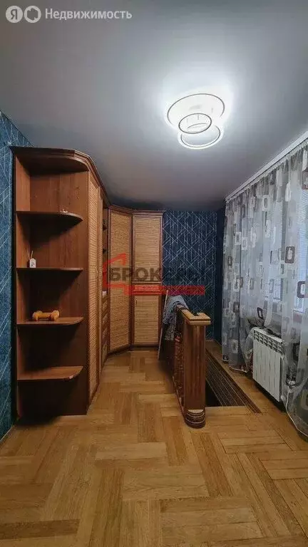 4-комнатная квартира: Севастополь, проспект Генерала Острякова, 143А ... - Фото 2