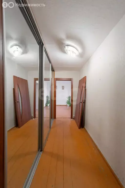 3-комнатная квартира: Иркутск, Красногвардейская улица, 16 (58.2 м) - Фото 1