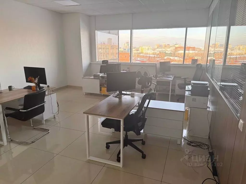 Офис в Свердловская область, Екатеринбург ул. Вишневая, 35 (83 м) - Фото 2