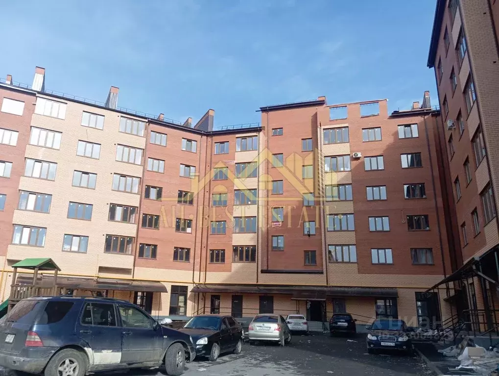 1-к кв. Северная Осетия, Владикавказ ул. Генерала Дзусова, 16В (55.0 ... - Фото 1