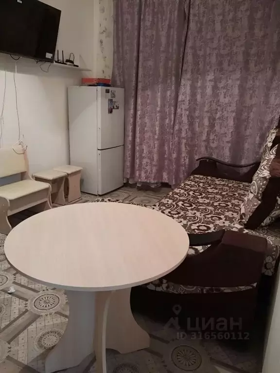 2-к кв. Иркутская область, Иркутский муниципальный округ, Маркова рп, ... - Фото 1