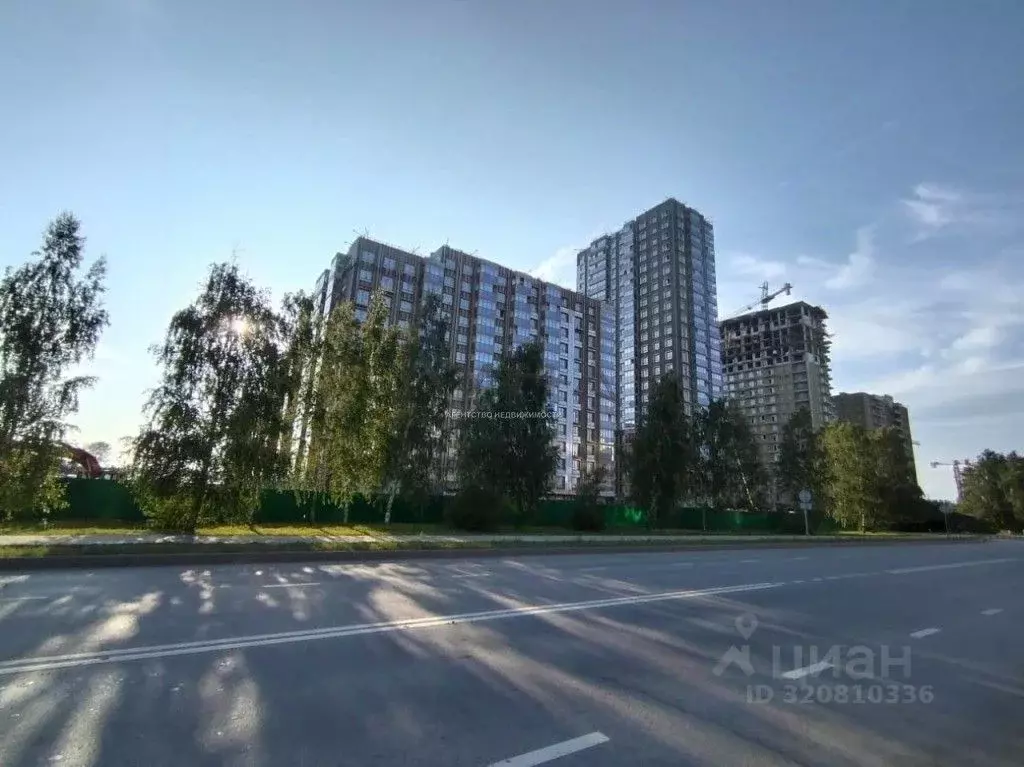 3-к кв. Татарстан, Набережные Челны ул. Раскольникова (63.0 м) - Фото 0