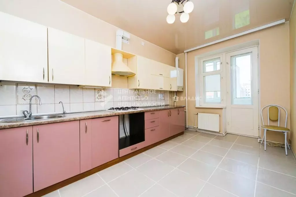 3-к кв. Рязанская область, Рязань ул. 4-я Линия, 60 (90.6 м) - Фото 0
