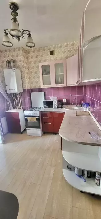 1-к. квартира, 40 м, 5/5 эт. - Фото 0