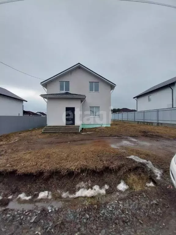 Дом в Свердловская область, Белоярский муниципальный округ, пос. ... - Фото 0