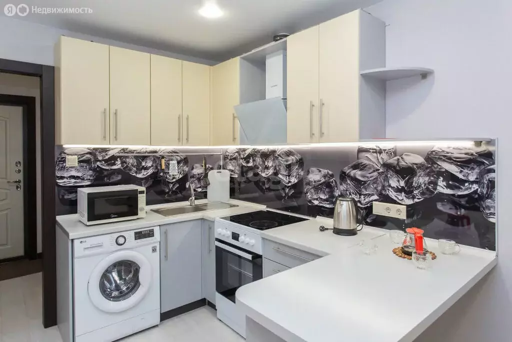 Квартира-студия: Тобольск, 6-й микрорайон, 28А (22.9 м) - Фото 1