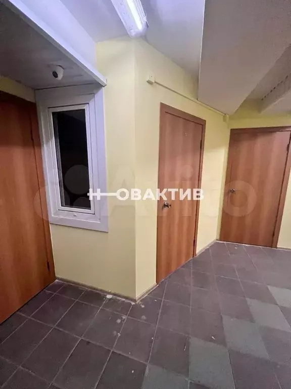 Продам помещение свободного назначения, 16.5 м - Фото 0