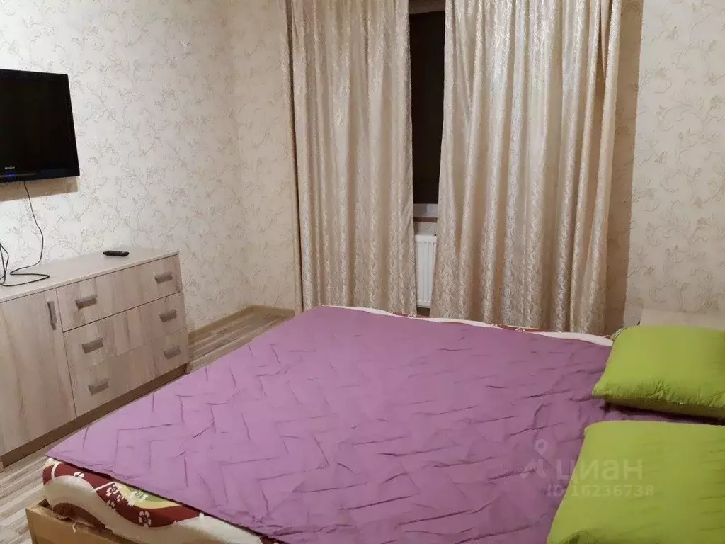 3-к кв. Крым, Симферополь ул. Донская, 26А (86.0 м) - Фото 0