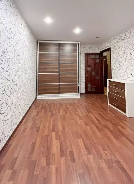 3-к кв. Саратовская область, Балаково ул. Факел Социализма, 33 (56.0 ... - Фото 2