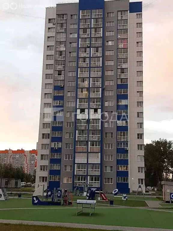 4-комнатная квартира: Барнаул, Северный Власихинский проезд, 88 (86 м) - Фото 1