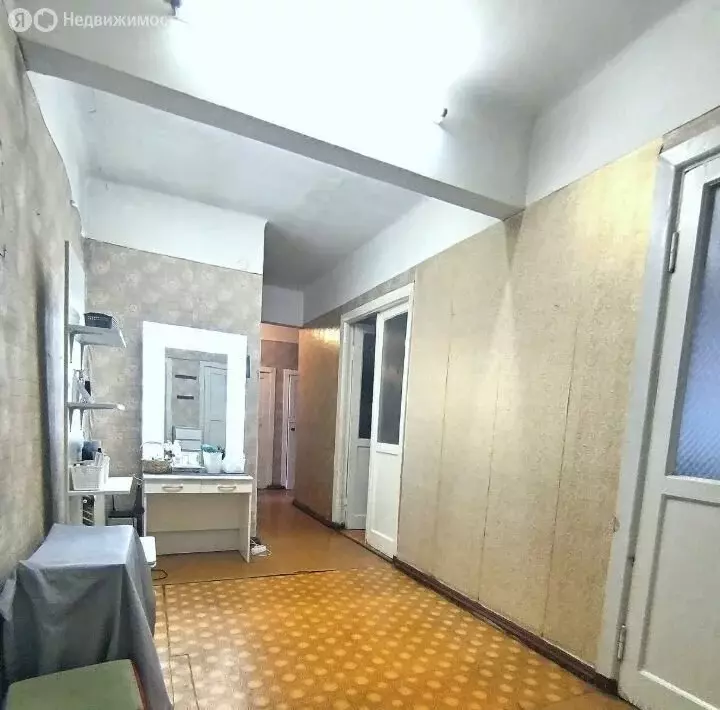 3-комнатная квартира: Омск, проспект Карла Маркса, 12 (92.6 м) - Фото 1