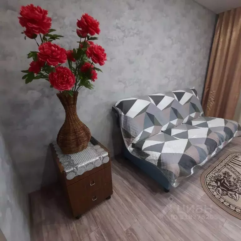 2-к кв. Челябинская область, Миасс ул. Нахимова, 5 (57.0 м) - Фото 0
