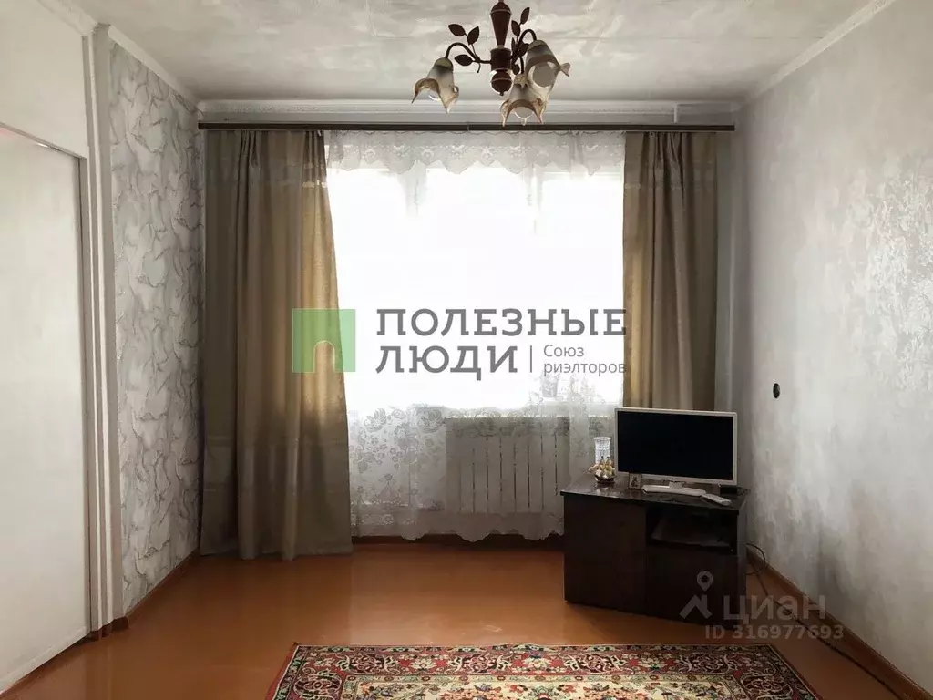 2-к кв. Орловская область, Орел Рощинская ул., 19 (44.0 м) - Фото 1