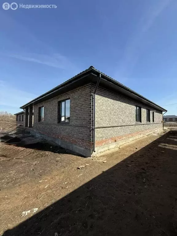 Дом в село Столбище, Славная улица (222 м) - Фото 2