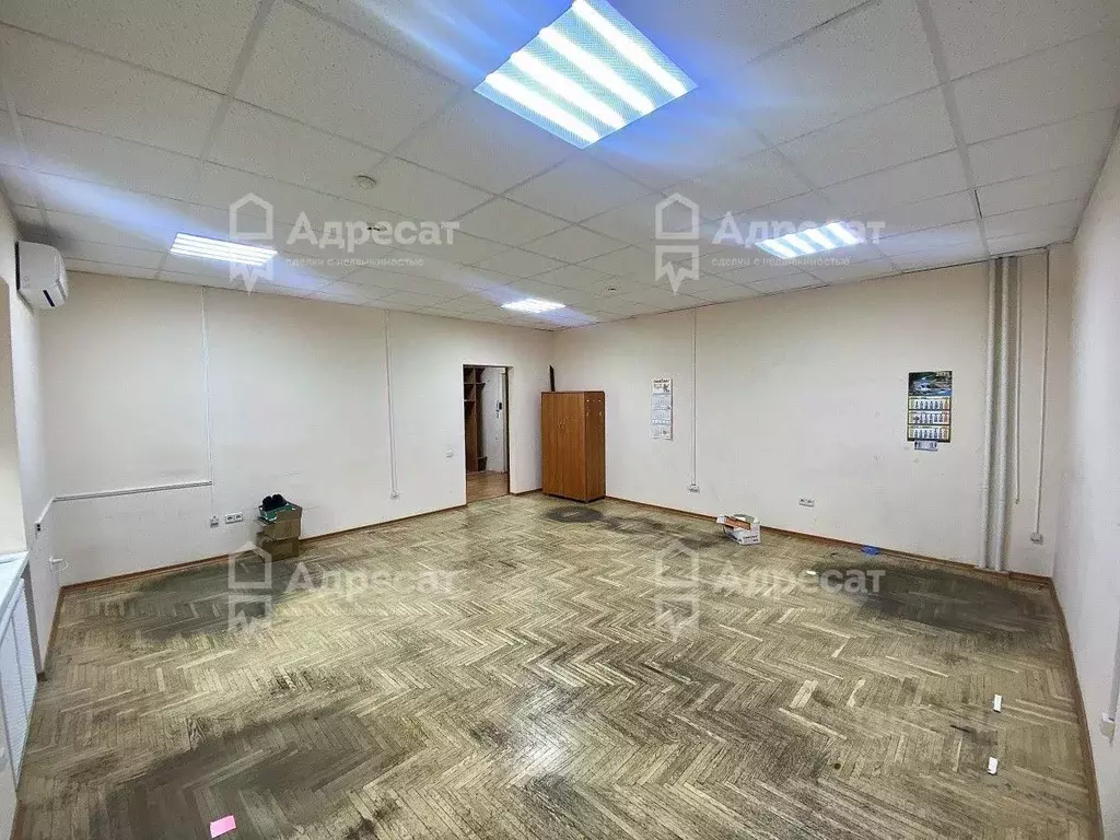 Офис в Волгоградская область, Волгоград Донецкая ул., 16 (50 м) - Фото 1