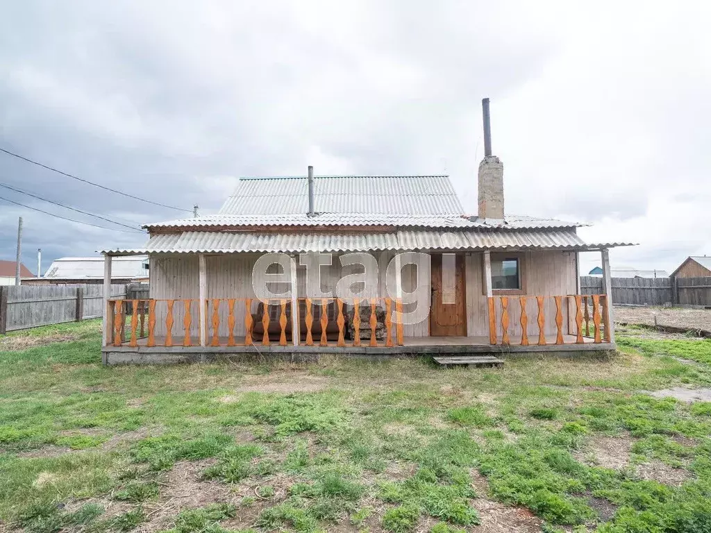 Дом в Бурятия, Иволгинский район, Гурульбинское с/пос, с. Поселье ул. ... - Фото 1