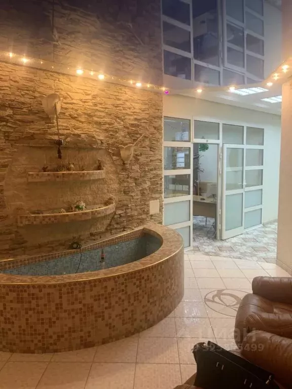 Офис в Алтайский край, Барнаул ул. Папанинцев, 97 (180 м) - Фото 2