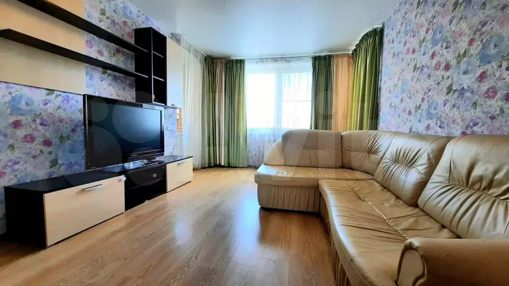 1-к. квартира, 46 м, 6/10 эт. - Фото 0