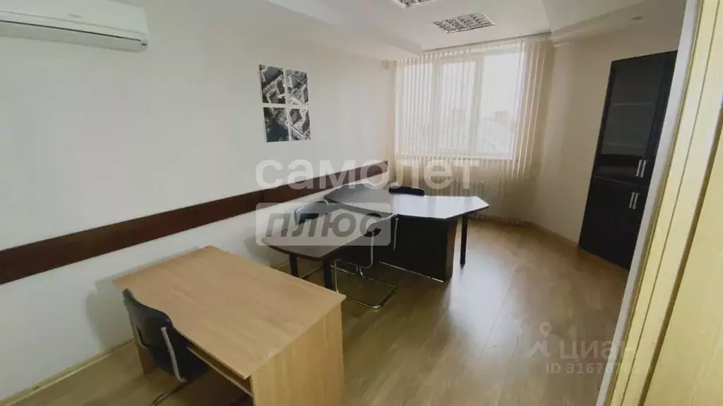 3-к кв. Севастополь ул. Одесская, 27А (94.4 м) - Фото 0