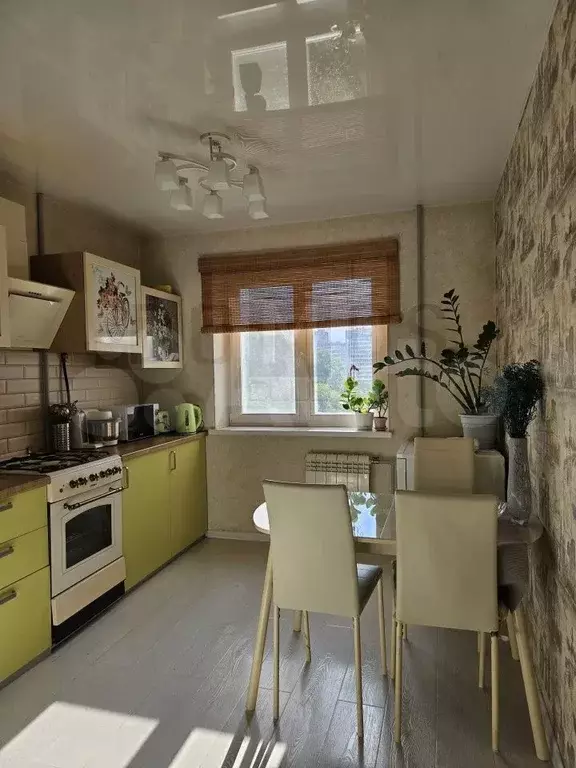 3-к. квартира, 63,2 м, 6/9 эт. - Фото 1