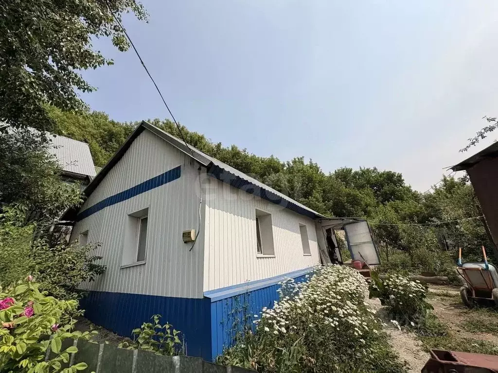 Дом в Алтайский край, Бийск пер. Фомченко, 38 (30 м) - Фото 1