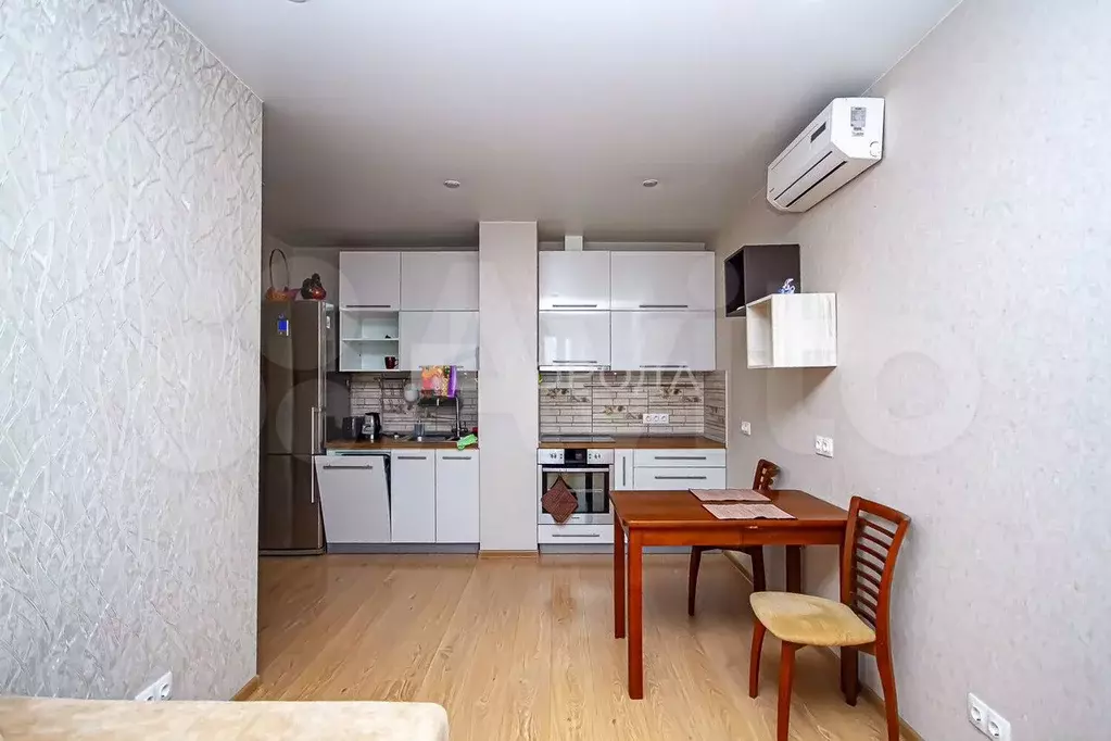 2-к. квартира, 70 м, 24/25 эт. - Фото 1