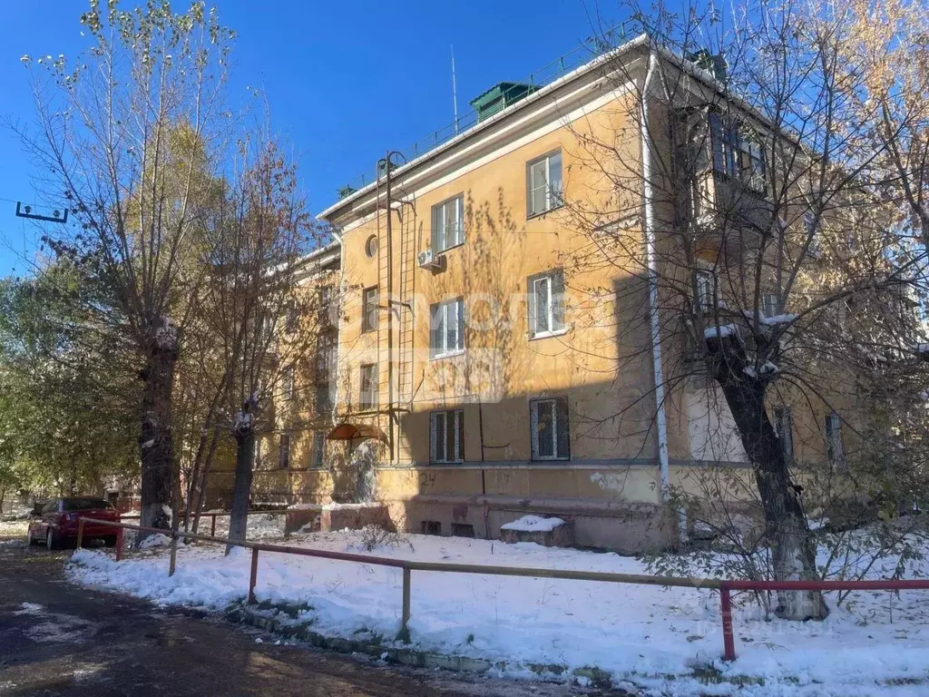 2-к кв. Омская область, Омск Городок Нефтяников мкр, ул. Малунцева, 17 ... - Фото 0