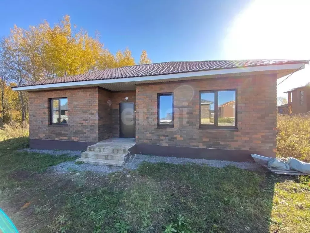 Дом в Башкортостан, Уфимский район, Русско-Юрмашский сельсовет, д. ... - Фото 1