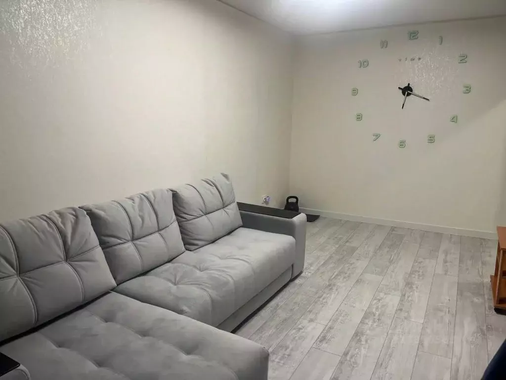 1-к кв. Кемеровская область, Новокузнецк ул. 40 лет ВЛКСМ, 100 (30.4 ... - Фото 1