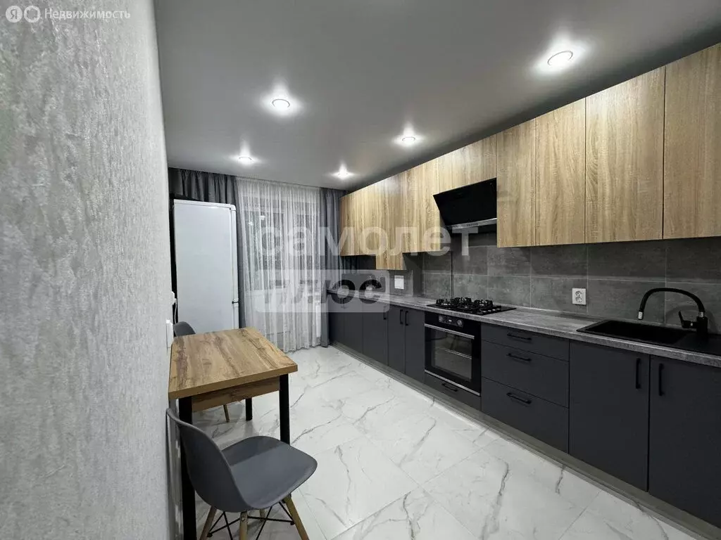 1-комнатная квартира: Йошкар-Ола, улица Анникова, 19 (39.5 м) - Фото 1