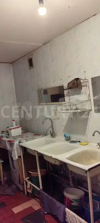 Доля в 8-к. квартире, 22,5 м, 2/5 эт. - Фото 1