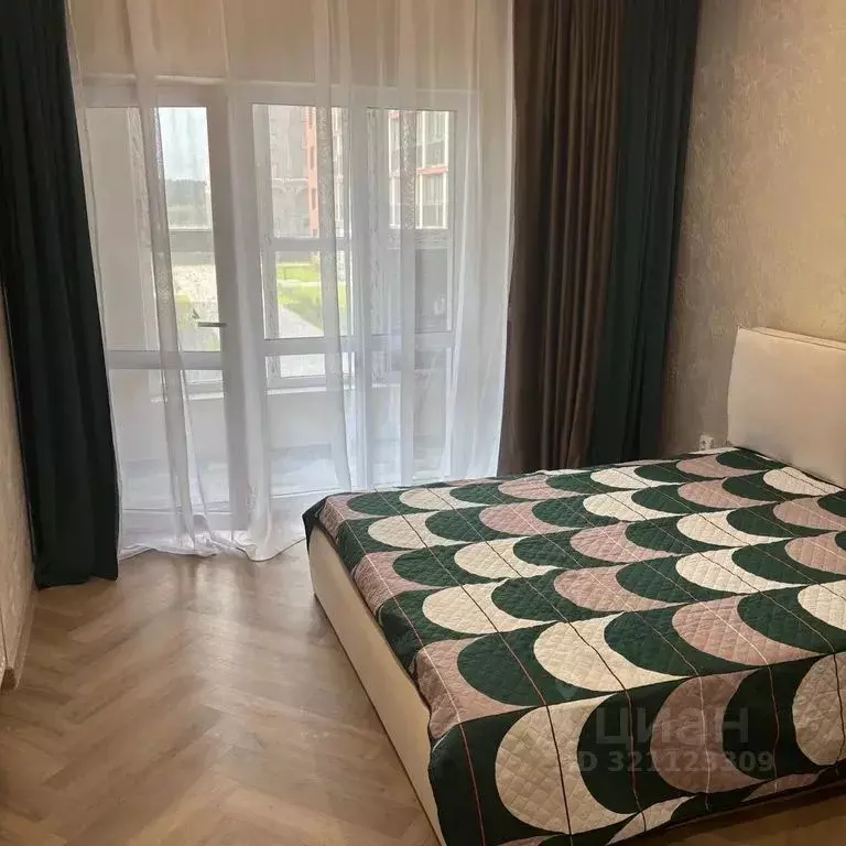 1-к кв. Тюменская область, Тюмень ул. Николая Глебова, 4 (42.0 м) - Фото 1