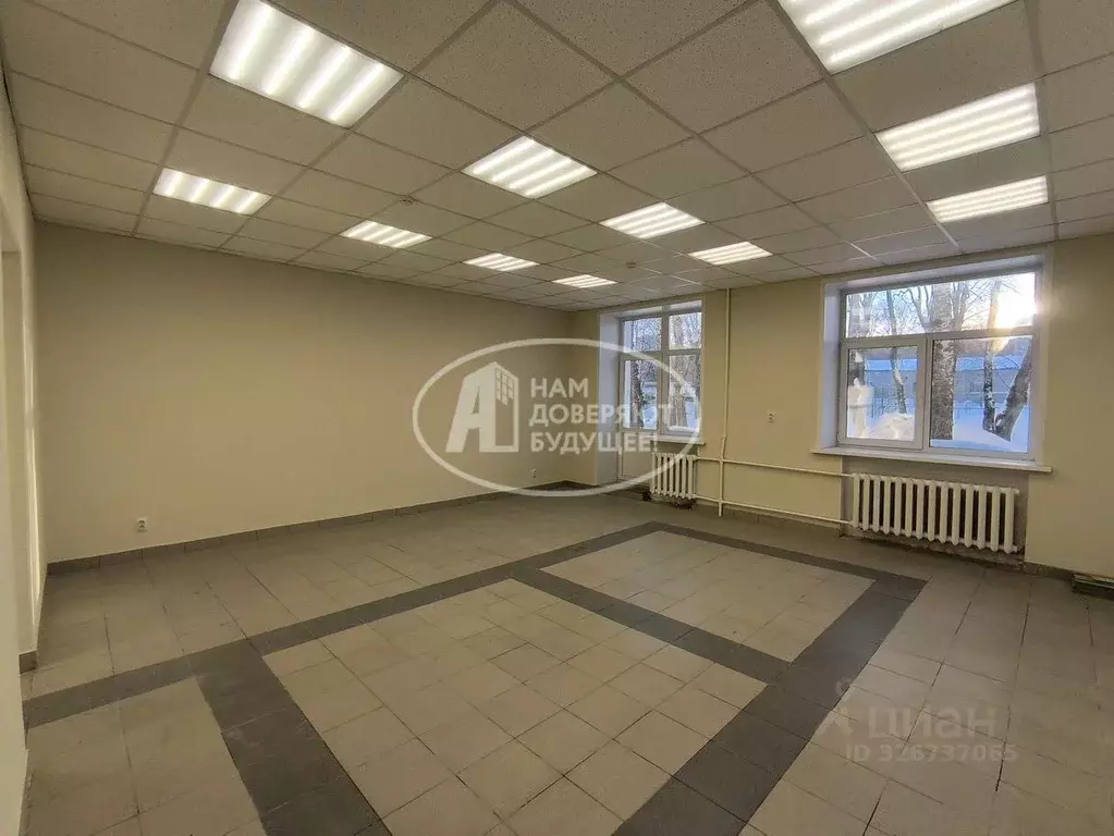 Торговая площадь в Пермский край, Пермь Уральская ул., 113 (99 м) - Фото 2