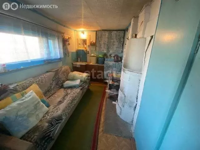 Дом в Причулымский сельсовет, деревня Курбатово, Центральная улица ... - Фото 0