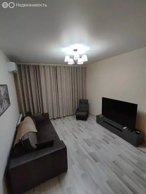 2-комнатная квартира: микрорайон Нижняя Хобза, Магнитогорский ... - Фото 2