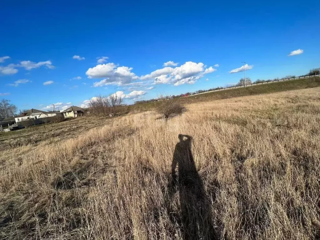 Участок в Белгородская область, Валуйский городской округ, с. ... - Фото 1