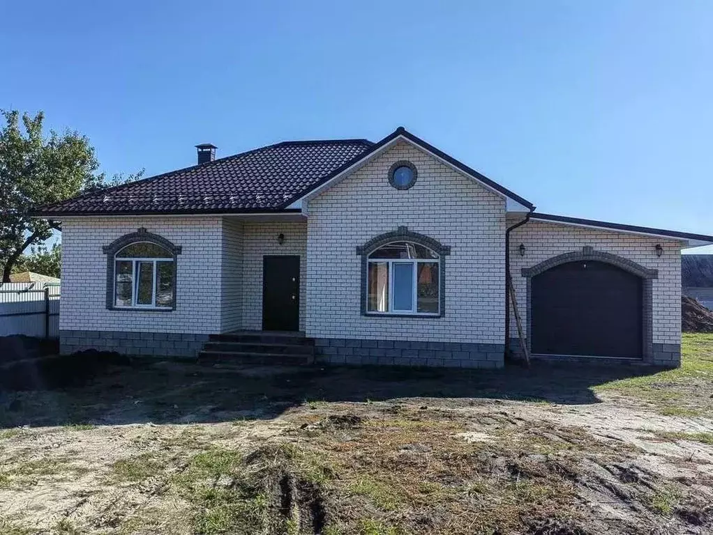 Дом в Белгородская область, Белгородский район, Тавровское с/пос, с. ... - Фото 0