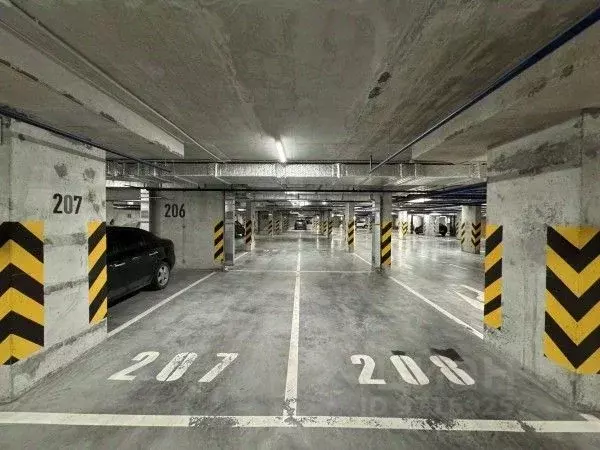 Гараж в Свердловская область, Екатеринбург ул. Азина, 31 (14 м) - Фото 1