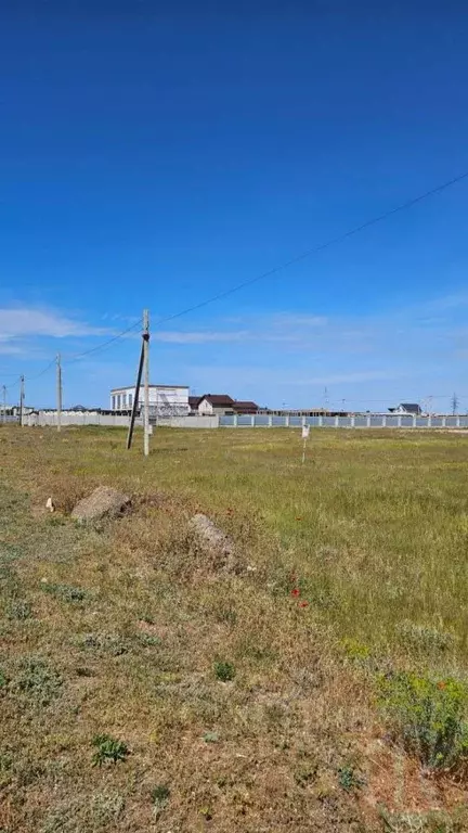 Участок в Крым, Евпатория городской округ, Заозерное пгт ул. Садовая ... - Фото 1
