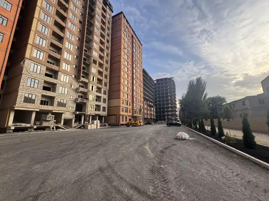 3-к кв. Дагестан, Махачкала ул. Ирчи Казака, 101Гк3 (106.0 м) - Фото 1