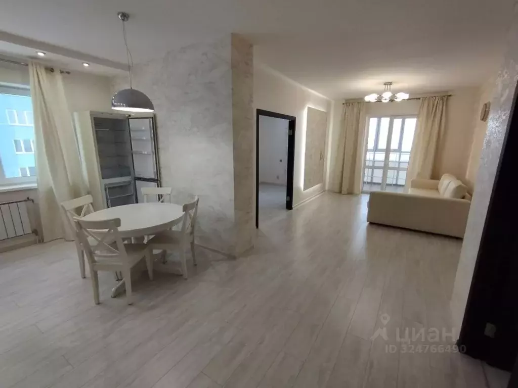 3-к кв. Свердловская область, Екатеринбург ул. Юмашева, 9 (101.0 м) - Фото 1